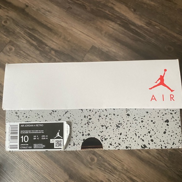 Jordan 4 white oreo